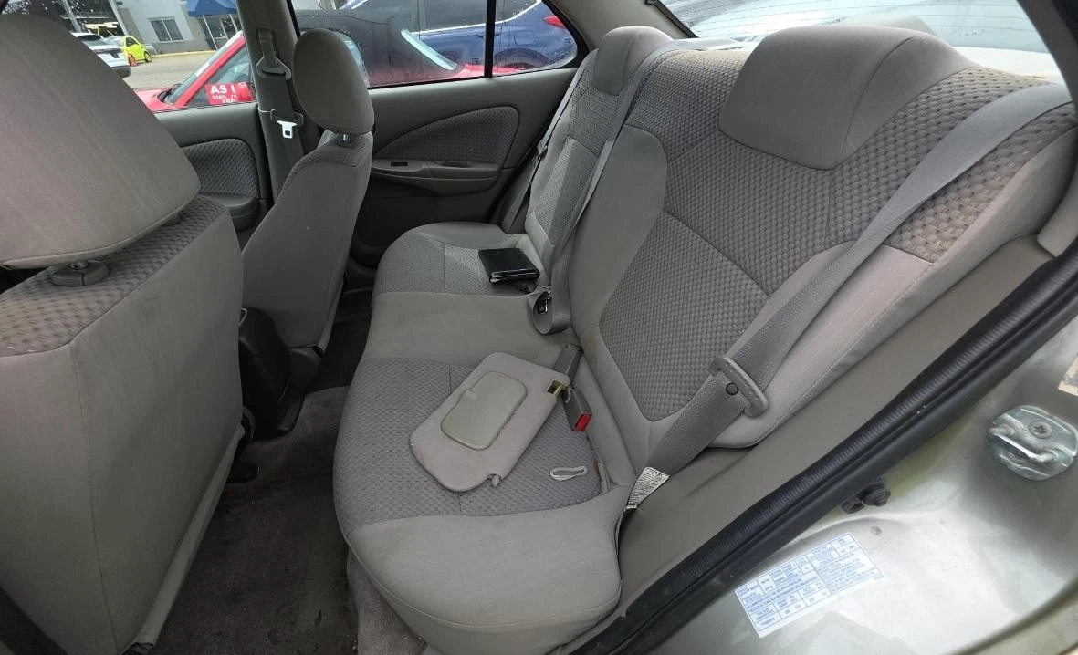 2004 Nissan Sentra 5th Gen - Image 12 of 13