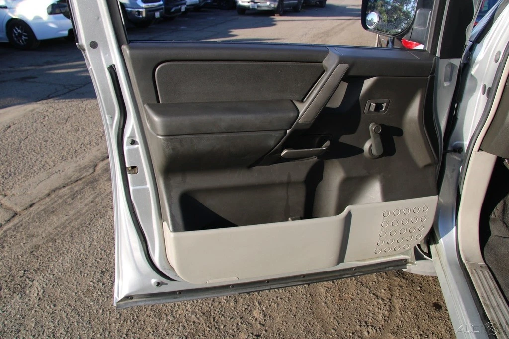 2004 Nissan Titan 1st Gen - Image 11 of 21