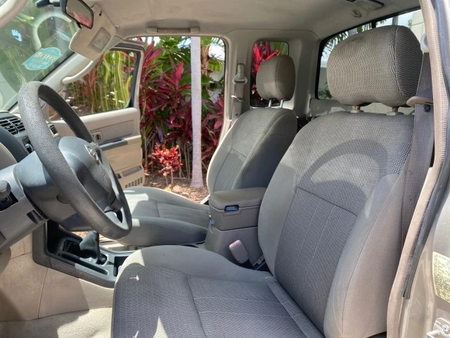 2004 Nissan Frontier 1st Gen - Image 11 of 21