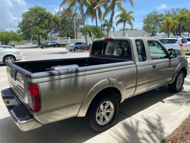 2004 Nissan Frontier 1st Gen - Image 8 of 21