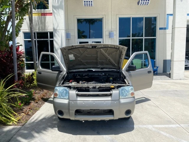 2004 Nissan Frontier 1st Gen - Image 17 of 21