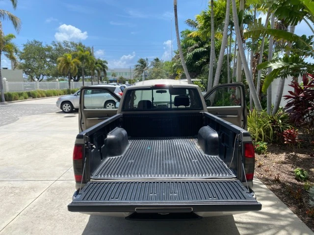 2004 Nissan Frontier 1st Gen - Image 16 of 21