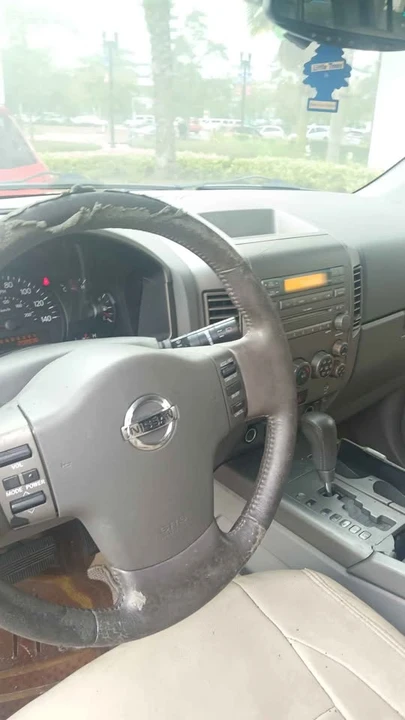 2004 Nissan Armada - Image 6 of 10