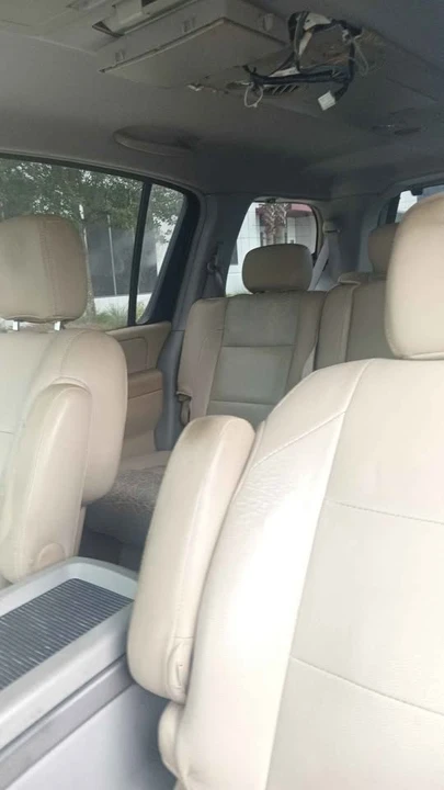 2004 Nissan Armada - Image 7 of 10