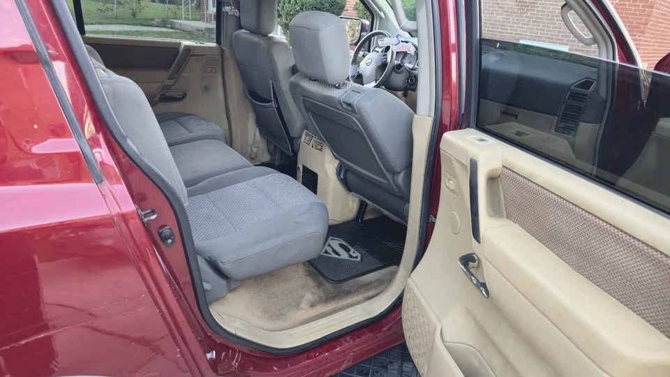 2004 Nissan Armada - Image 6 of 14