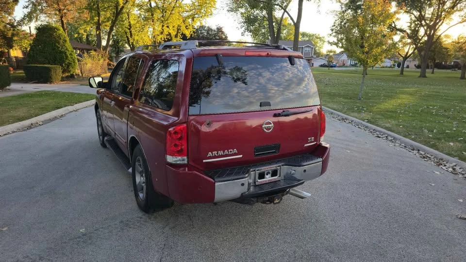 2004 Nissan Armada - Image 11 of 14