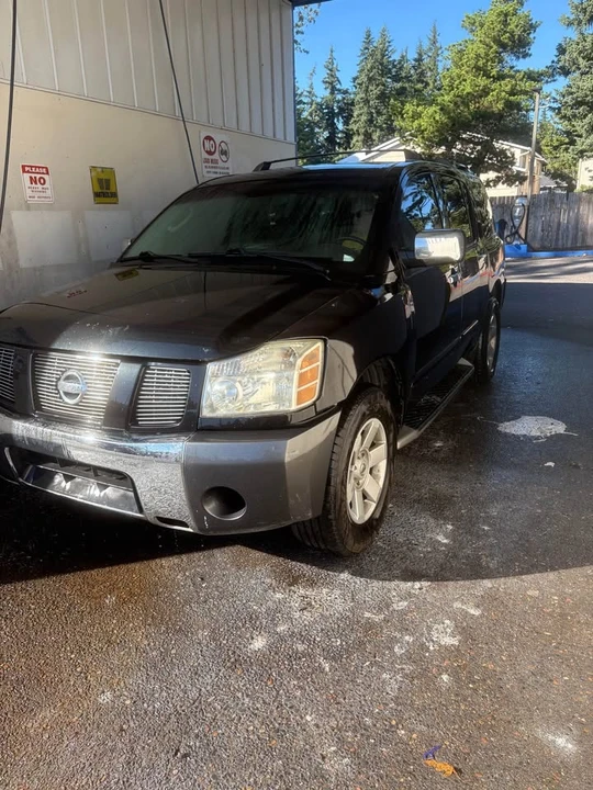 2004 Nissan Armada - Image 3 of 14