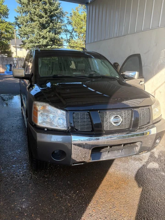 2004 Nissan Armada - Image 5 of 14