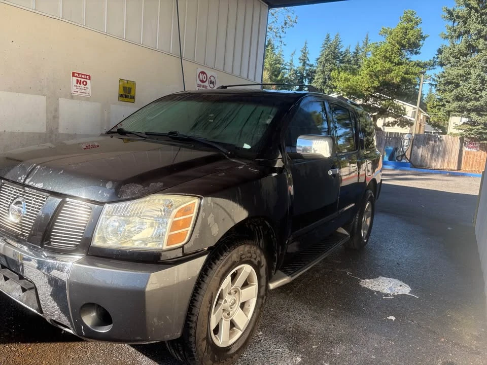 2004 Nissan Armada - Image 14 of 14