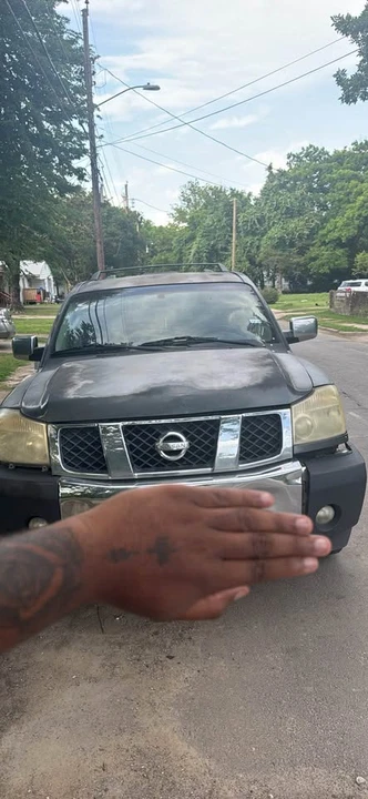 2004 Nissan Armada - Image 2 of 6