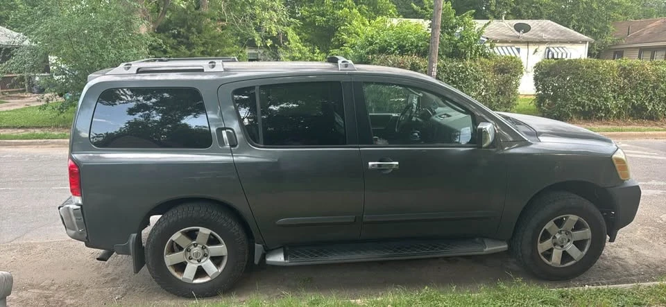 2004 Nissan Armada - Image 3 of 6