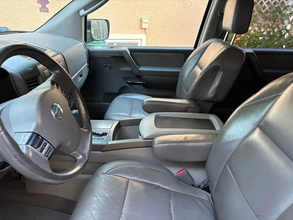 2004 Nissan Armada - Image 9 of 9
