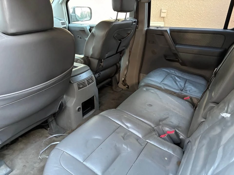 2004 Nissan Armada - Image 7 of 9