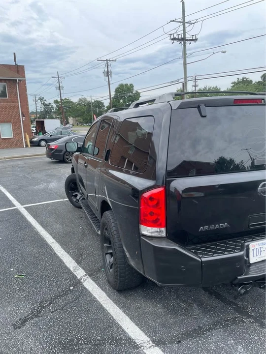 2004 Nissan Armada - Image 3 of 14