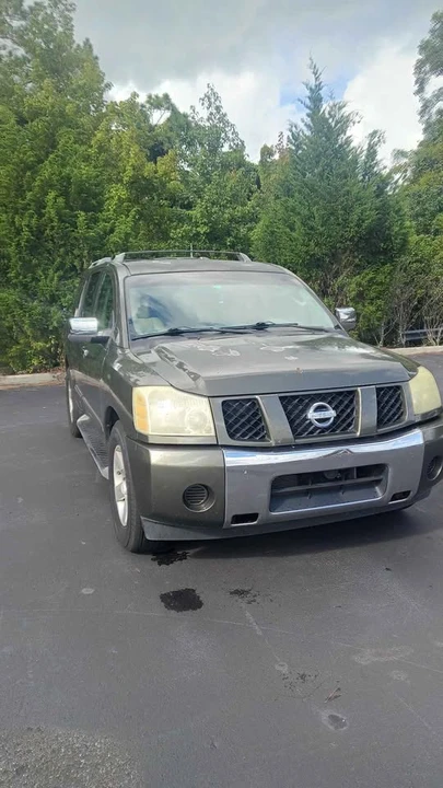 2004 Nissan Armada - Image 2 of 10