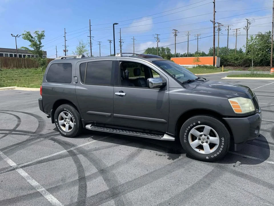 2004 Nissan Armada - Image 2 of 6