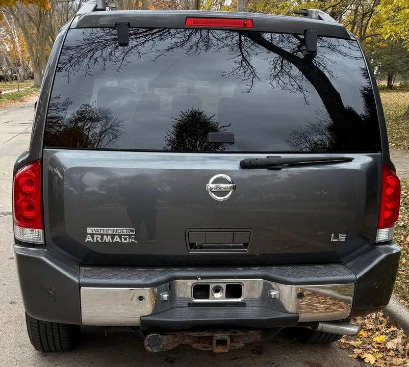 2004 Nissan Armada - Image 3 of 7