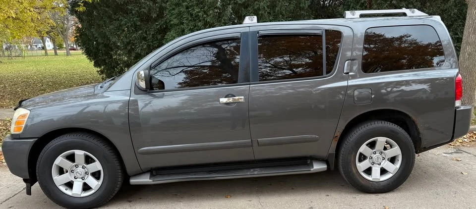 2004 Nissan Armada - Image 2 of 7