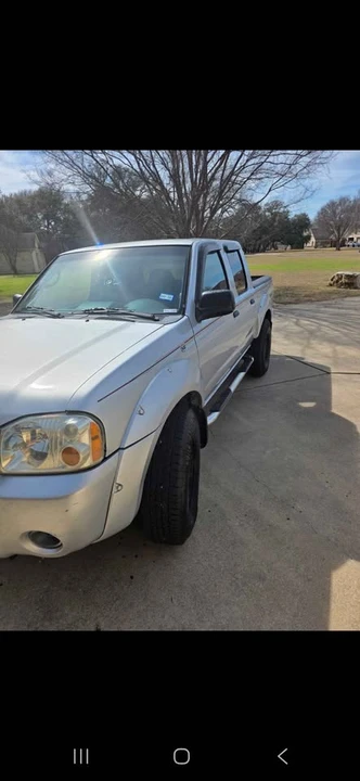 2004 Nissan Frontier 1st Gen - Image 5 of 8