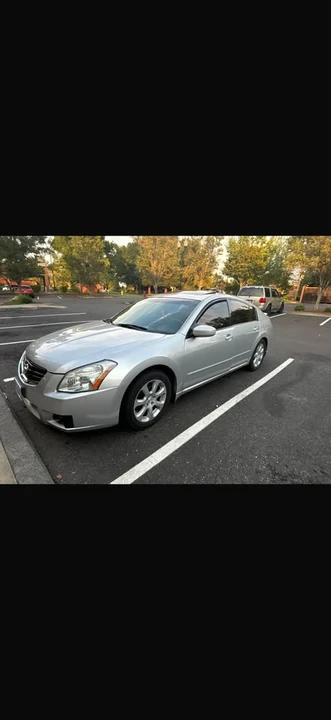 2004 Nissan Maxima 6th Gen - Image 2 of 4