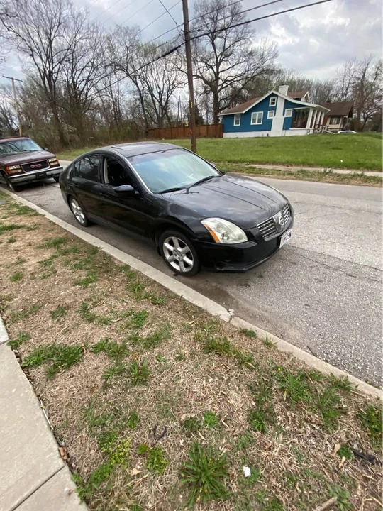 2004 Nissan Maxima 6th Gen - Image 2 of 12
