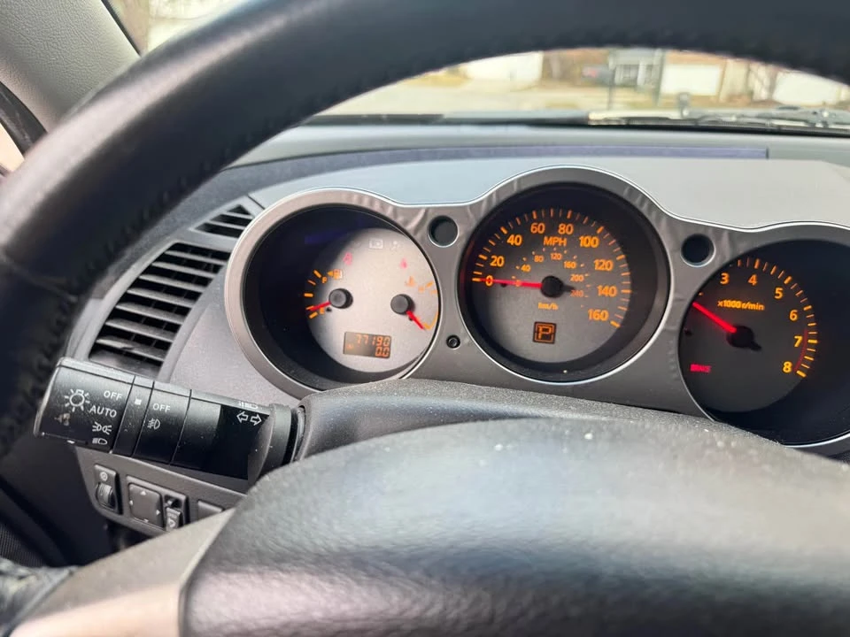 2004 Nissan Maxima 6th Gen - Image 11 of 16