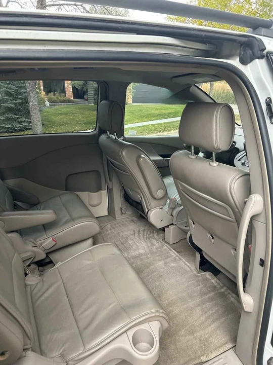 2004 Nissan Quest - Image 11 of 15