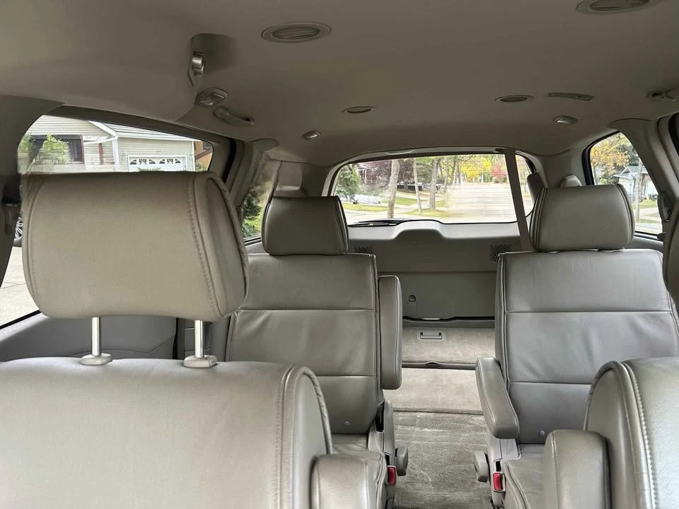 2004 Nissan Quest - Image 10 of 15