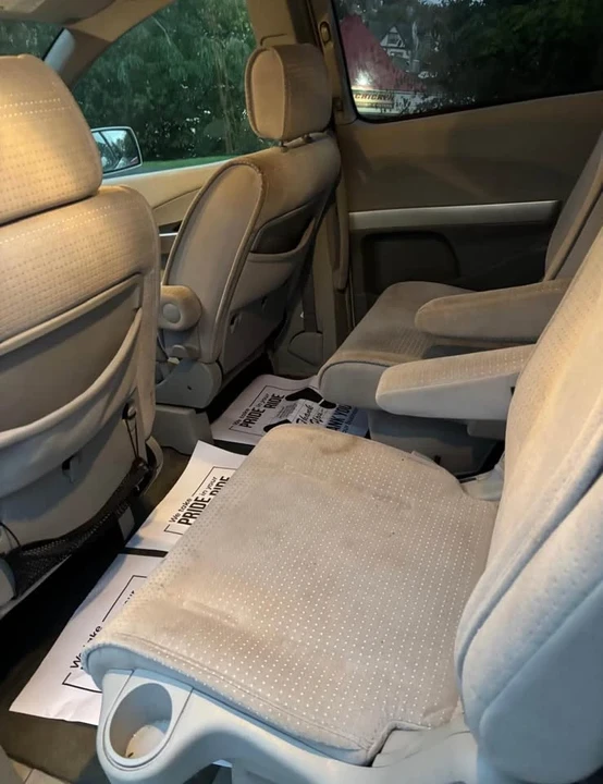 2004 Nissan Quest - Image 15 of 16