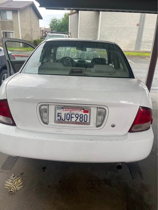 2004 Nissan Sentra 5th Gen - Image 4 of 6