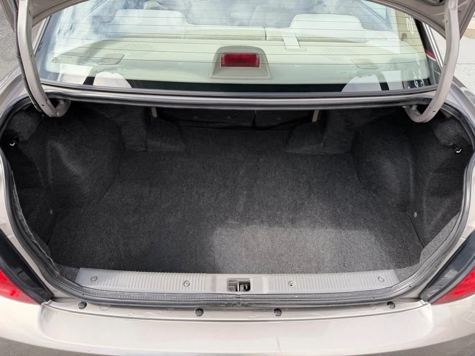 2004 Nissan Sentra 5th Gen - Image 11 of 20
