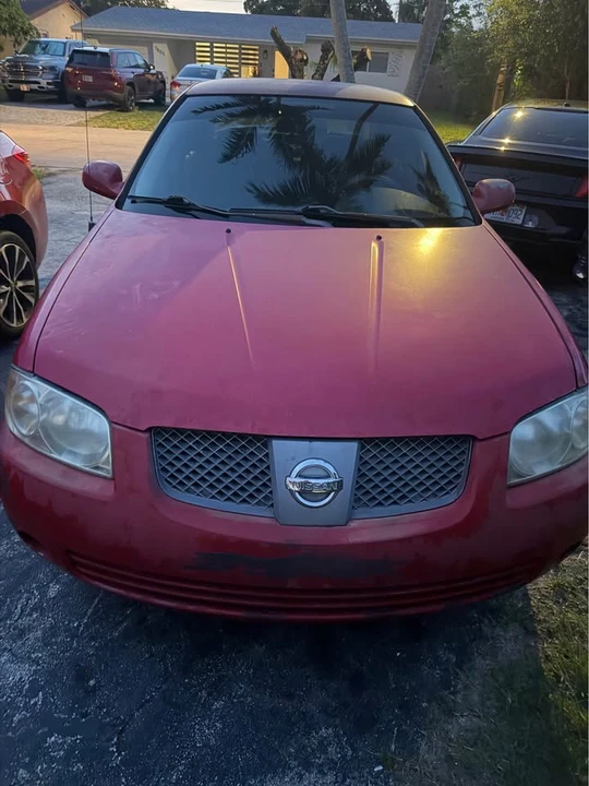 2004 Nissan Sentra 5th Gen - Image 2 of 4