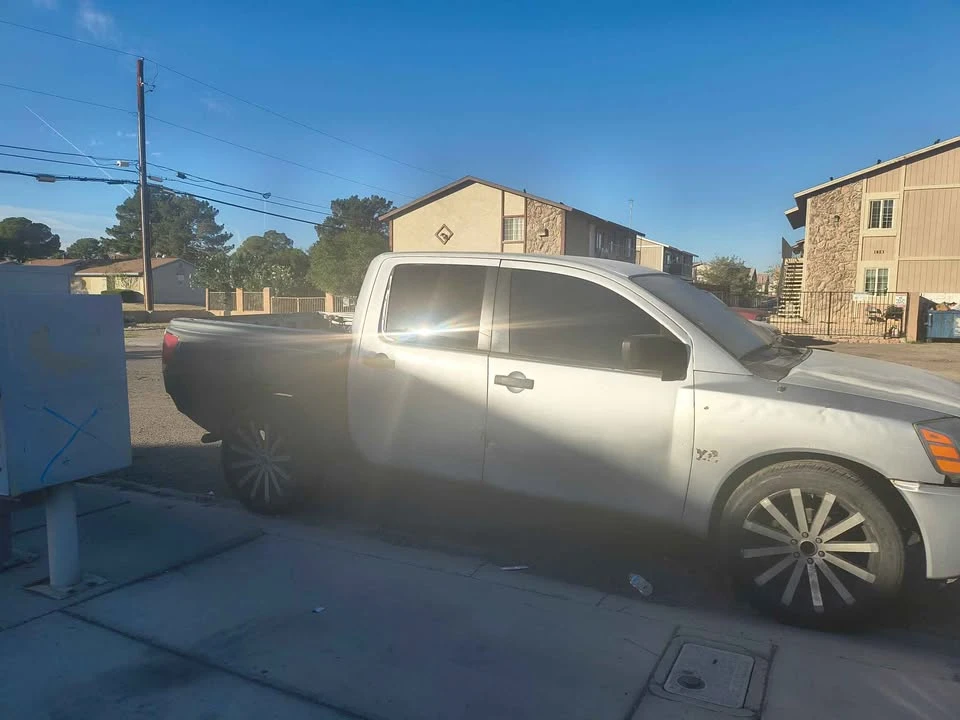 2004 Nissan Titan 1st Gen - Image 2 of 4