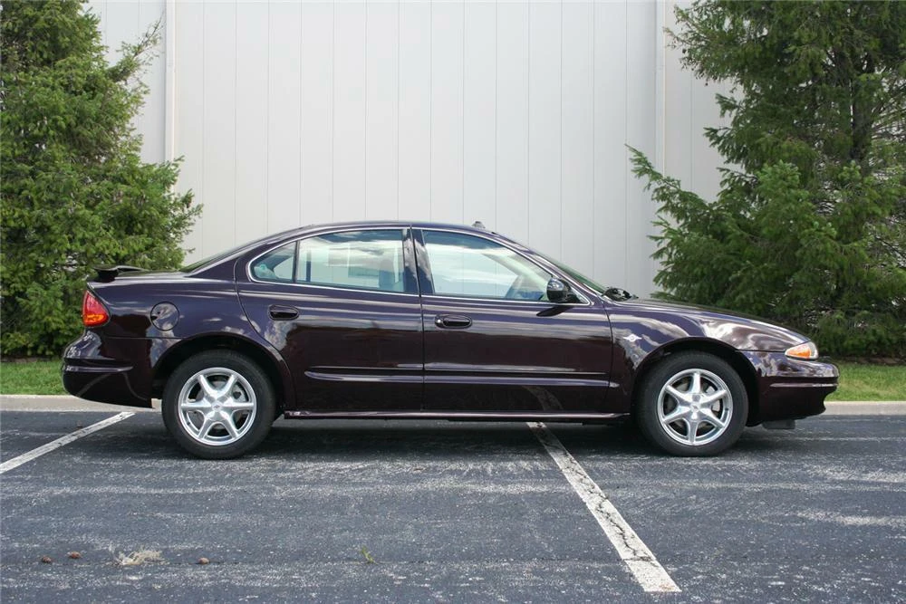 2004 Oldsmobile Alero - Image 5 of 5