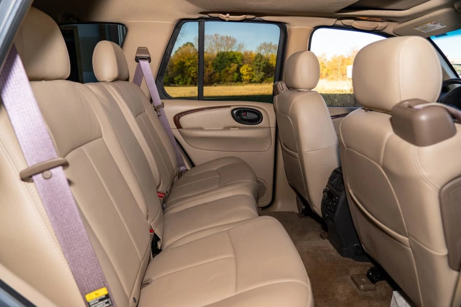2004 Oldsmobile Bravada - Image 18 of 24