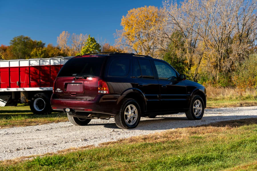 2004 Oldsmobile Bravada - Image 3 of 24