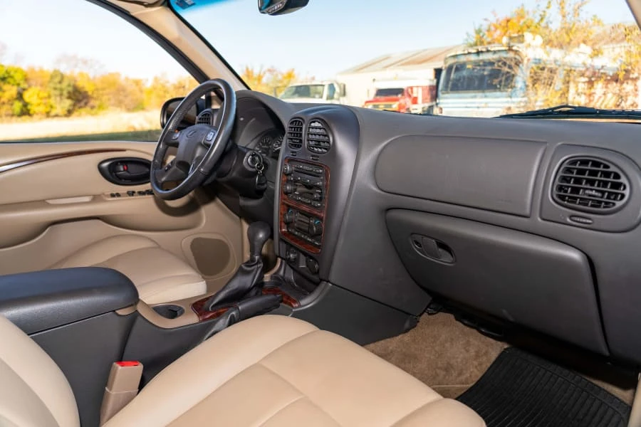 2004 Oldsmobile Bravada - Image 13 of 24