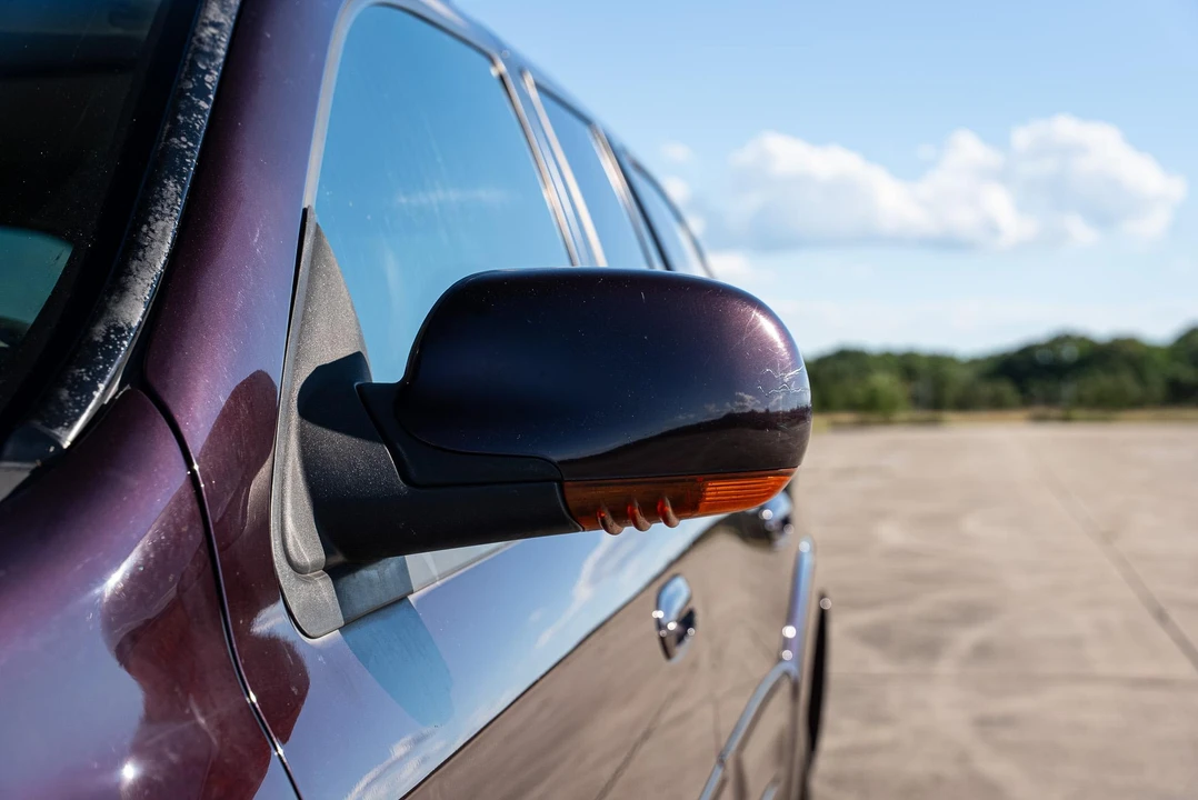 2004 Oldsmobile Bravada - Image 14 of 31