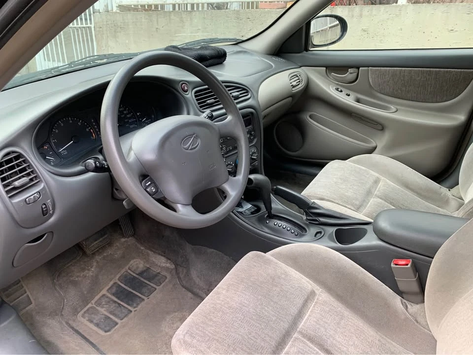 2004 Oldsmobile Alero - Image 6 of 7
