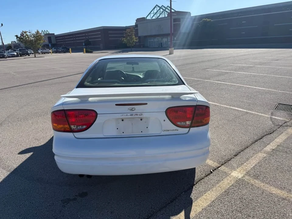 2004 Oldsmobile Alero - Image 13 of 15