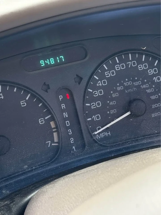 2004 Oldsmobile Alero - Image 7 of 8