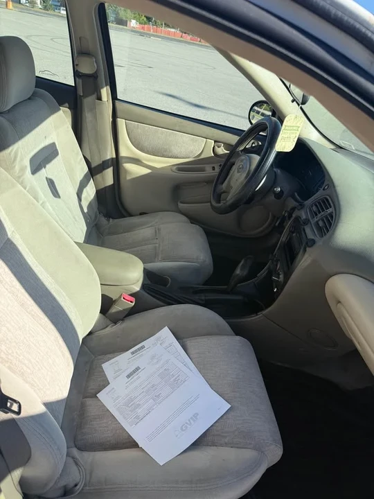 2004 Oldsmobile Alero - Image 9 of 15