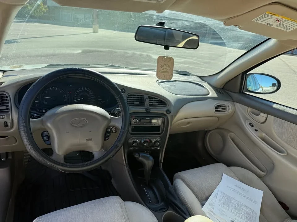 2004 Oldsmobile Alero - Image 5 of 15