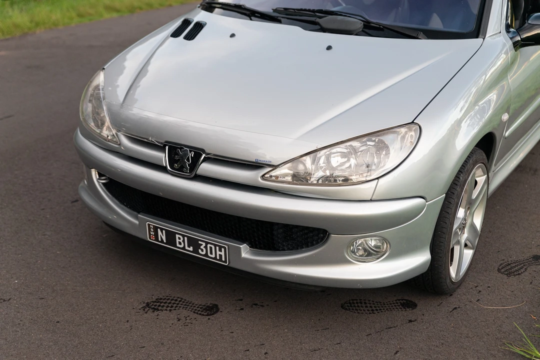 2004 Peugeot - Image 12 of 31
