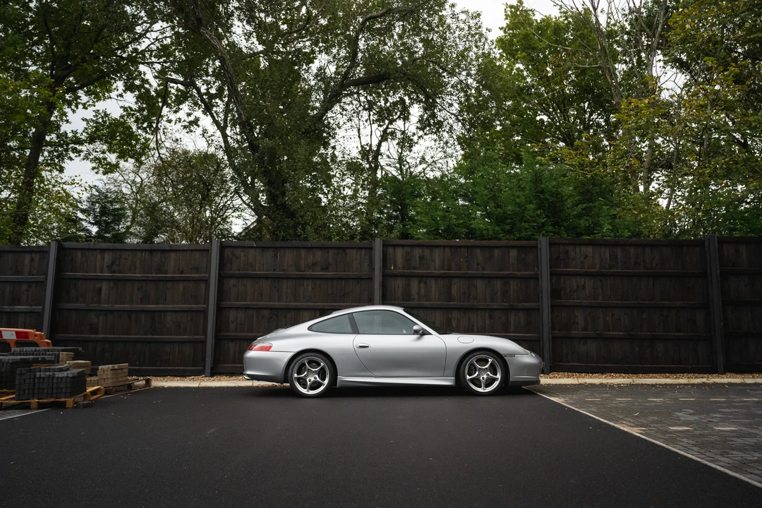 2004 Porsche 996 Carrera - Image 10 of 31