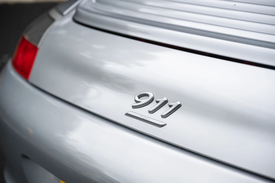 2004 Porsche 996 Carrera - Image 25 of 31