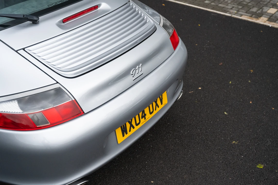 2004 Porsche 996 Carrera - Image 28 of 31