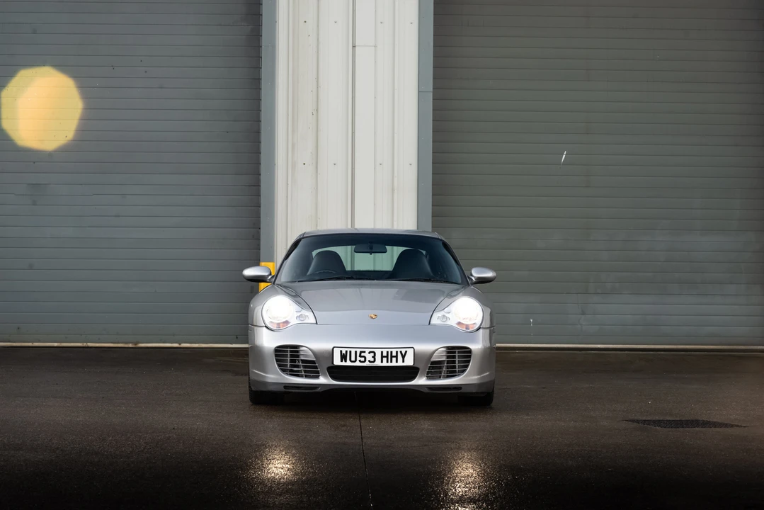 2004 Porsche 996 Carrera 4 - Image 11 of 31