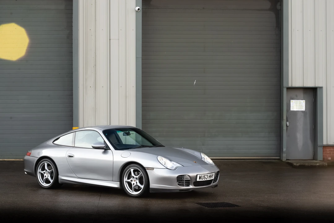 2004 Porsche 996 Carrera 4 - Image 17 of 31