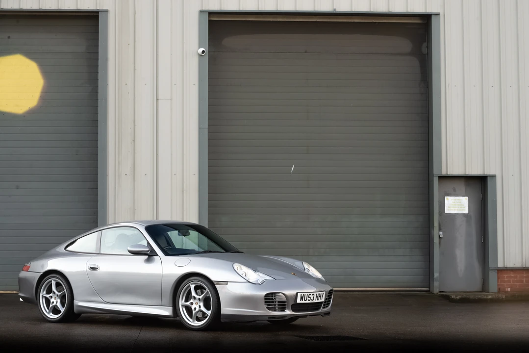 2004 Porsche 996 Carrera 4 - Image 18 of 31